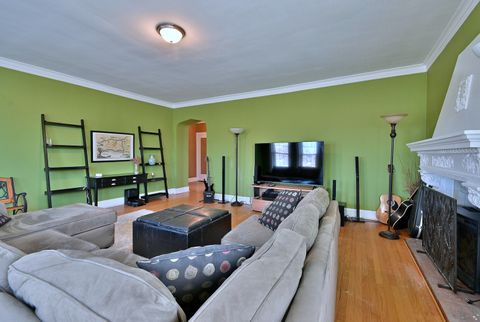 Tiny photo for 407 Custer Avenue #3S, Evanston, IL 60202 (MLS # 12567534)