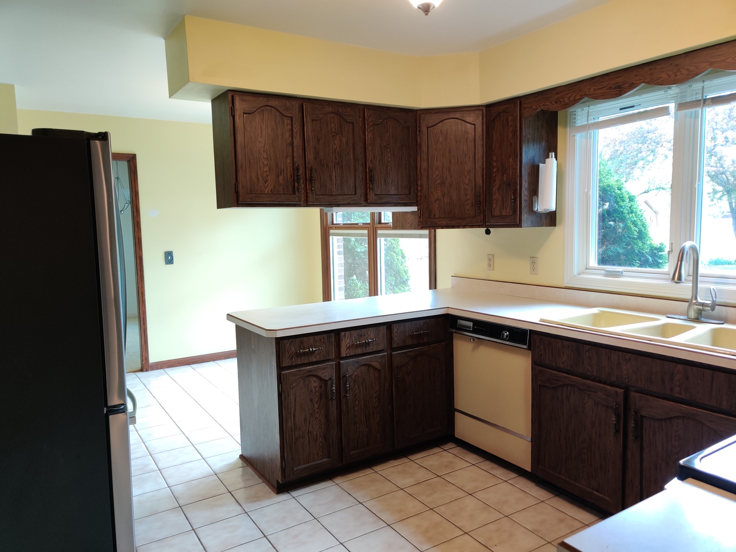 401 N Shepherd Hill Lane