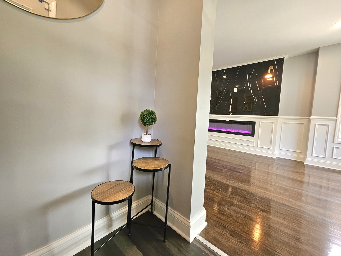 8109 S Marquette Avenue