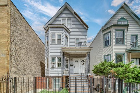 3854 W Diversey Avenue Chicago IL 60647