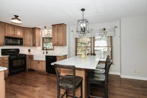 Tiny photo for 1179 Hanover Drive, Batavia, IL 60510 (MLS # 12659588)