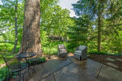 Tiny photo for 330 Mallard Point, Lake Barrington, IL 60010 (MLS # 12732619)