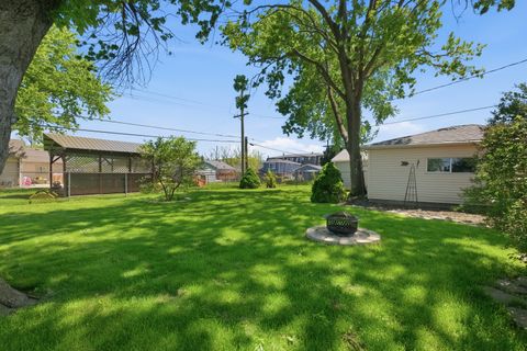 Tiny photo for 11649 S Nagle Avenue, Worth, IL 60482 (MLS # 12634529)