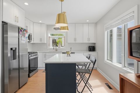 Tiny photo for 11649 S Nagle Avenue, Worth, IL 60482 (MLS # 12634529)