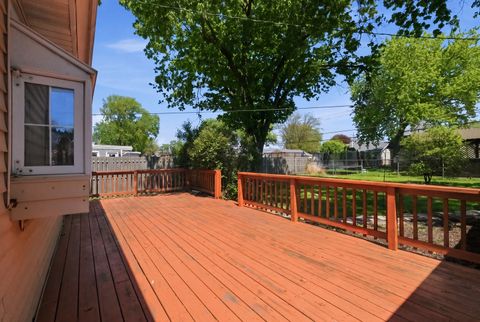 Tiny photo for 11649 S Nagle Avenue, Worth, IL 60482 (MLS # 12634529)