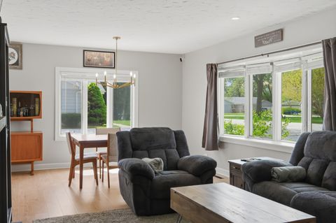 Tiny photo for 11649 S Nagle Avenue, Worth, IL 60482 (MLS # 12634529)