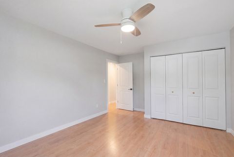 Tiny photo for 11649 S Nagle Avenue, Worth, IL 60482 (MLS # 12634529)