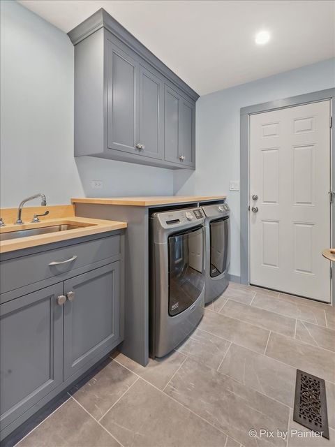 Tiny photo for 348 Wiltshire Lane, Lakewood, IL 60014 (MLS # 12490267)