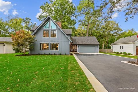 Photo of 348 Wiltshire Lane, Lakewood, IL 60014 (MLS # 12490267)