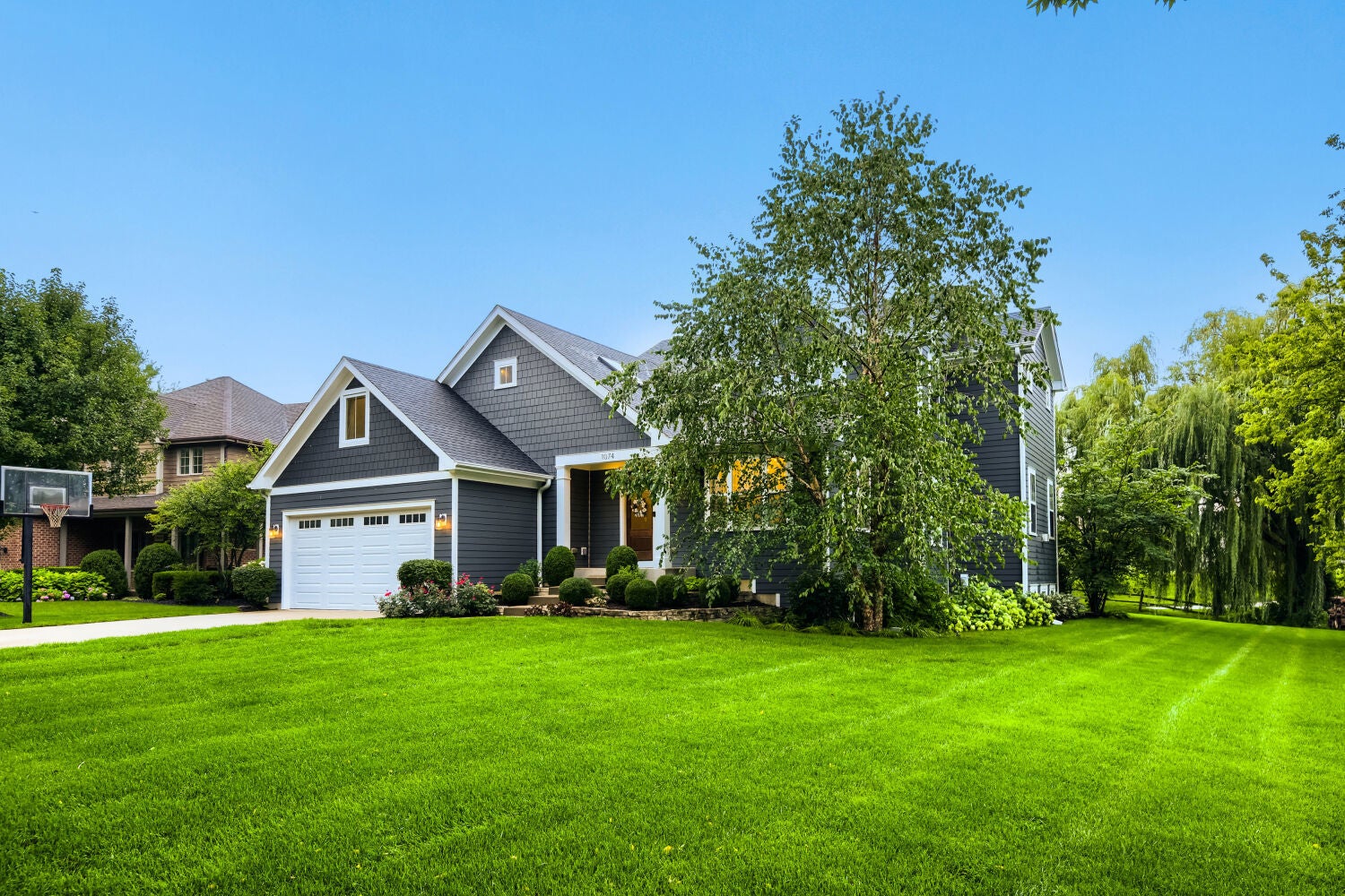1074 Suffolk Court