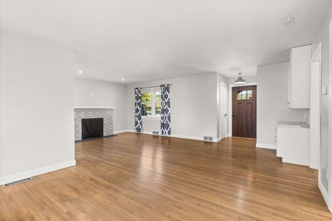 Tiny photo for 1307 E Hickory Street, Streator, IL 61364 (MLS # 12481463)