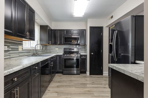 Tiny photo for Naperville, IL 60563 (MLS # 12574384)