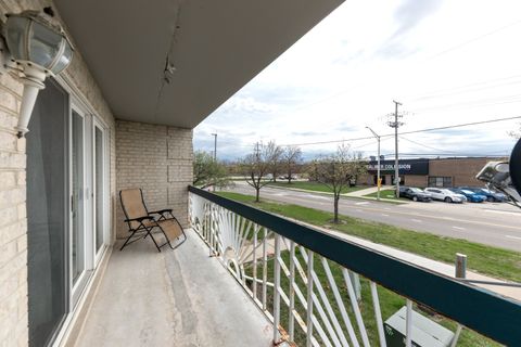 Tiny photo for Naperville, IL 60563 (MLS # 12574384)