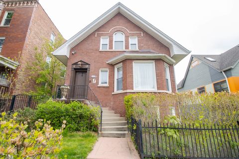 2231 N Lawndale Avenue Chicago IL 60647