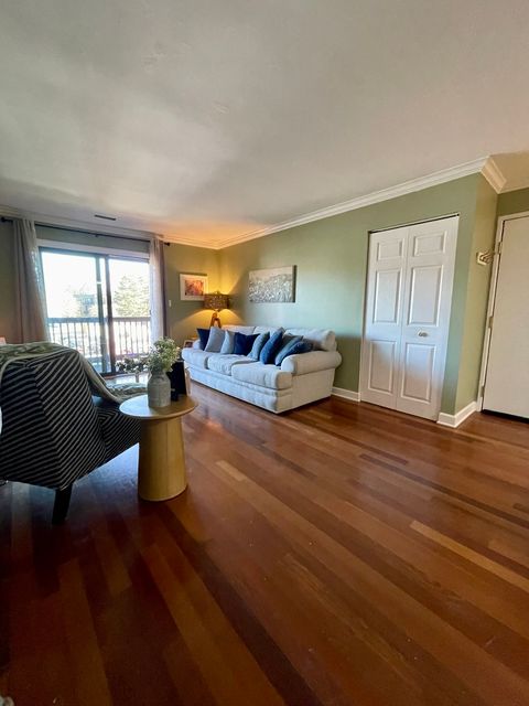 Tiny photo for 1442 STONEBRIDGE Circle #I8, Wheaton, IL 60189 (MLS # 12572902)