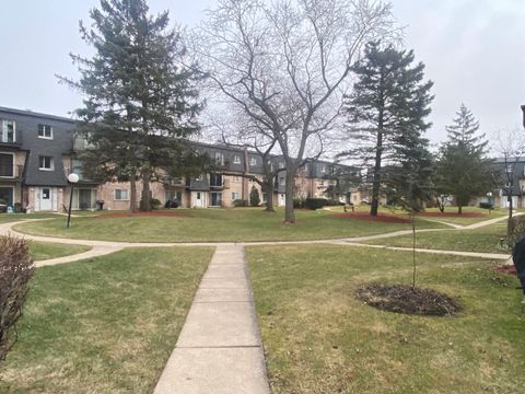 A home in Des Plaines