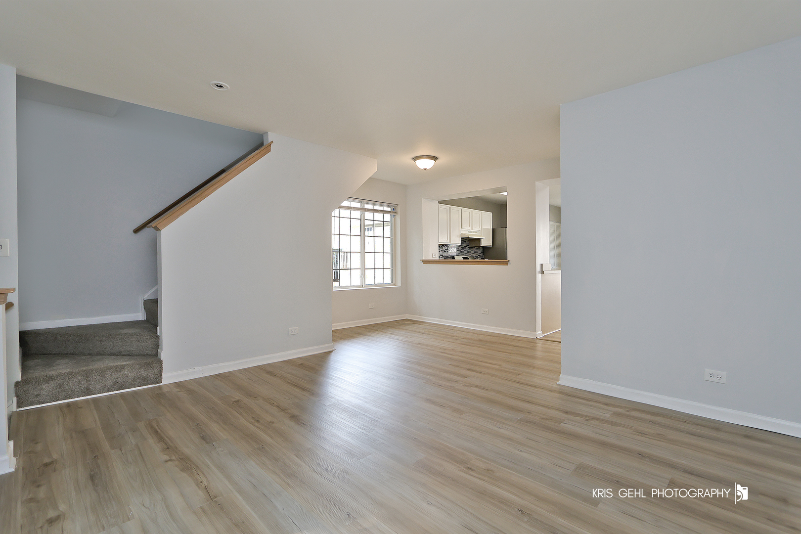 321 W Whispering Oaks Lane 321