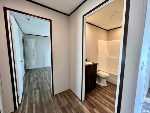 Tiny photo for 1101 E OAK Street, West Frankfort, IL 62896 (MLS # QC4267915)