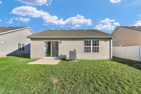 Tiny photo for 409 Luria Lane, Champaign, IL 61822 (MLS # 12584596)