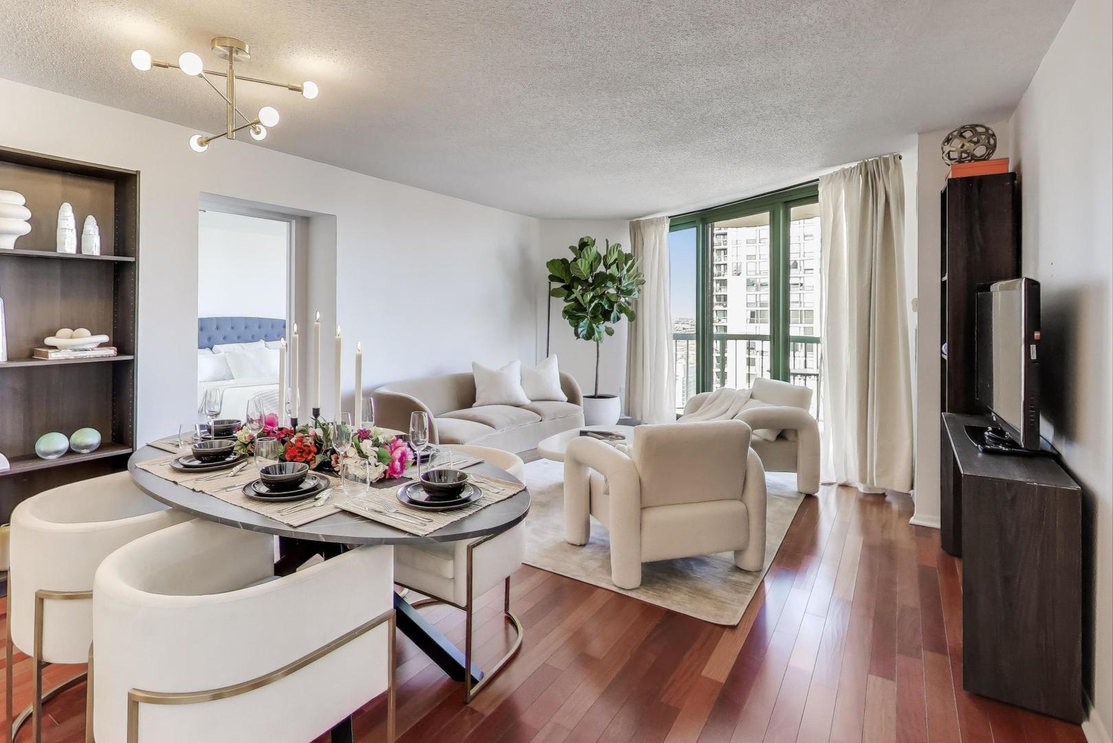 111 W Maple Street 2803