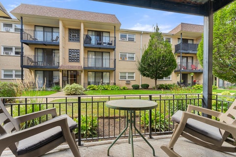 Tiny photo for 6553 N Harlem Avenue #1W, Chicago, IL 60631 (MLS # 12759594)