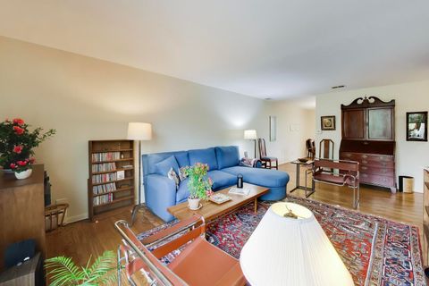 Tiny photo for 1456 E Park Place, Chicago, IL 60637 (MLS # 12632874)