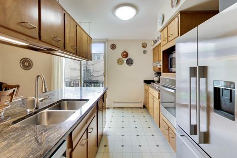 Tiny photo for 1456 E Park Place, Chicago, IL 60637 (MLS # 12632874)