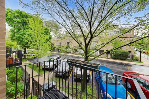 Tiny photo for 1456 E Park Place, Chicago, IL 60637 (MLS # 12632874)
