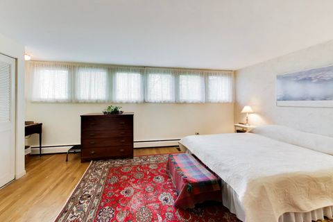 Tiny photo for 1456 E Park Place, Chicago, IL 60637 (MLS # 12632874)