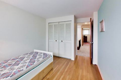 Tiny photo for 1456 E Park Place, Chicago, IL 60637 (MLS # 12632874)