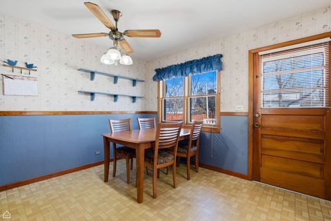 Tiny photo for 139 S 2nd Avenue, Lombard, IL 60148 (MLS # 12580958)