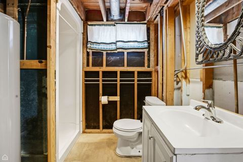 Tiny photo for 139 S 2nd Avenue, Lombard, IL 60148 (MLS # 12580958)