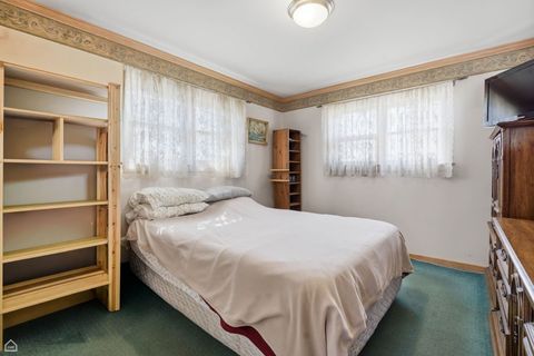 Tiny photo for 139 S 2nd Avenue, Lombard, IL 60148 (MLS # 12580958)