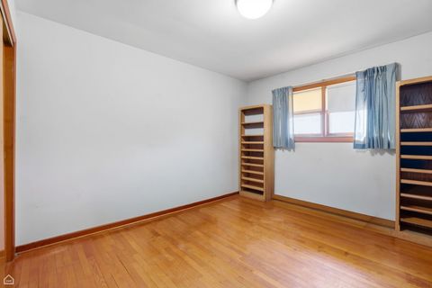 Tiny photo for 139 S 2nd Avenue, Lombard, IL 60148 (MLS # 12580958)