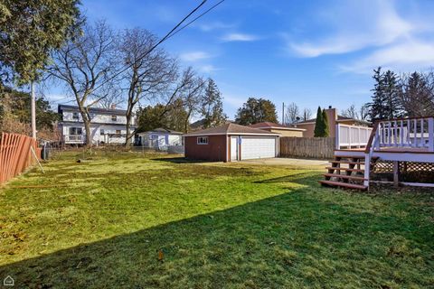 Tiny photo for 139 S 2nd Avenue, Lombard, IL 60148 (MLS # 12580958)