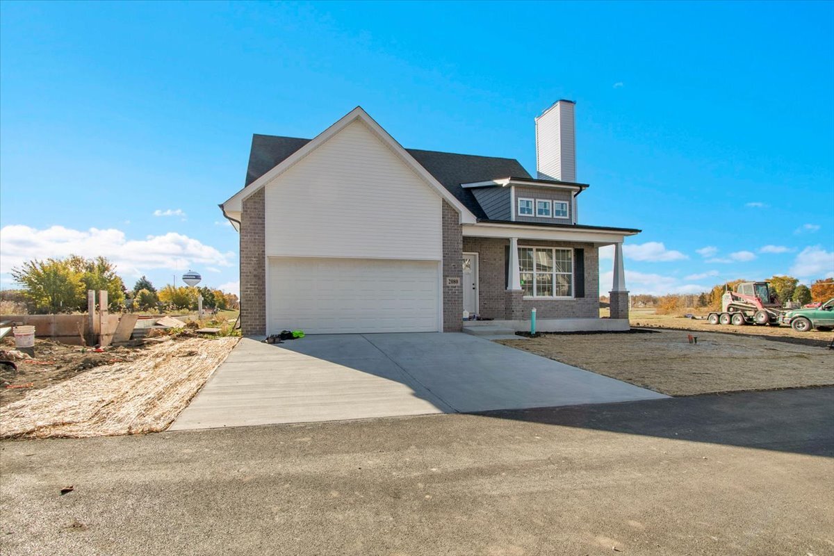 2080 Waters Edge Drive