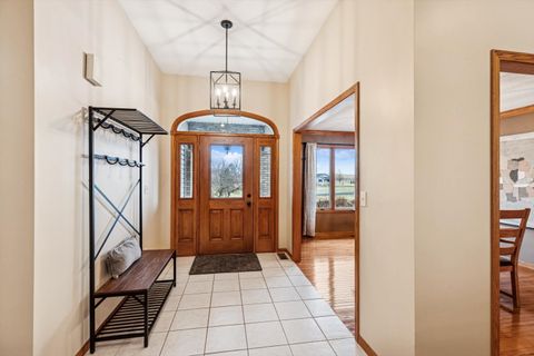 Tiny photo for 891 Pheasant Run Rd Road, Clinton, IA 52732 (MLS # 100000452)