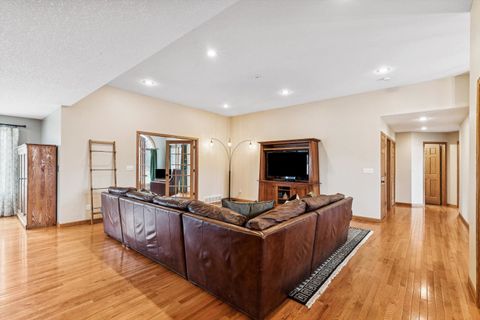 Tiny photo for 891 Pheasant Run Rd Road, Clinton, IA 52732 (MLS # 100000452)