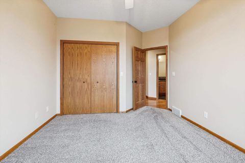 Tiny photo for 891 Pheasant Run Rd Road, Clinton, IA 52732 (MLS # 100000452)