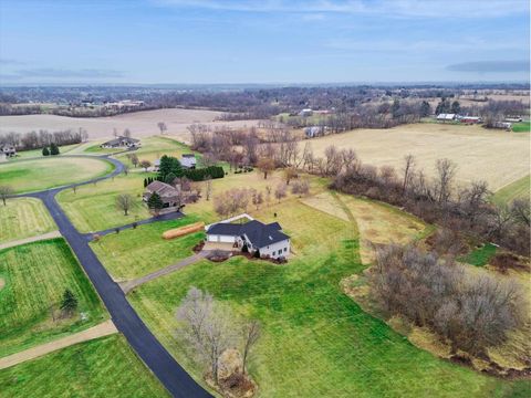 Tiny photo for 891 Pheasant Run Rd Road, Clinton, IA 52732 (MLS # 100000452)