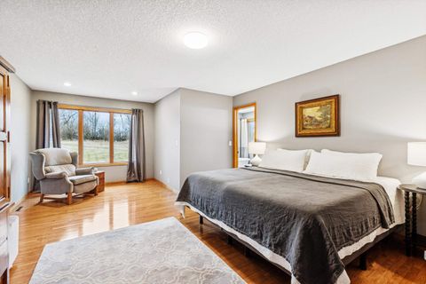 Tiny photo for 891 Pheasant Run Rd Road, Clinton, IA 52732 (MLS # 100000452)