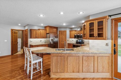 Tiny photo for 891 Pheasant Run Rd Road, Clinton, IA 52732 (MLS # 100000452)