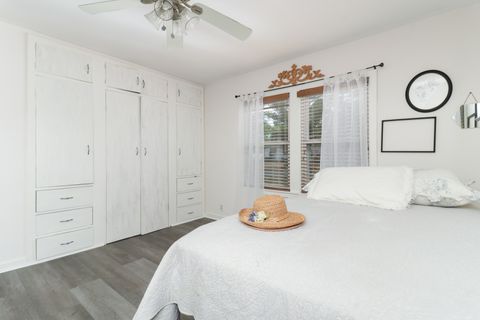 Tiny photo for 725 Sheridan Street, Chenoa, IL 61726 (MLS # 12485020)