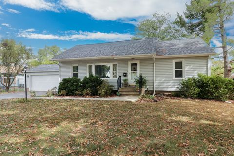 Tiny photo for 725 Sheridan Street, Chenoa, IL 61726 (MLS # 12485020)