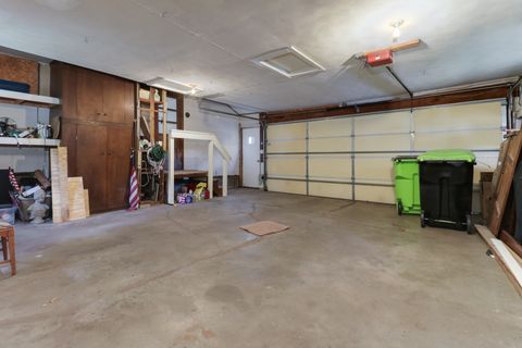 Tiny photo for 725 Sheridan Street, Chenoa, IL 61726 (MLS # 12485020)