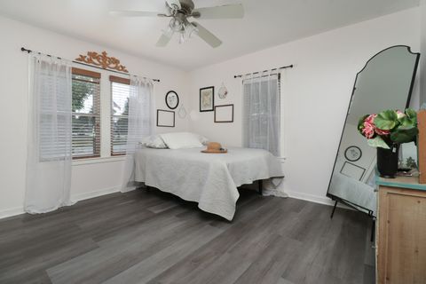 Tiny photo for 725 Sheridan Street, Chenoa, IL 61726 (MLS # 12485020)