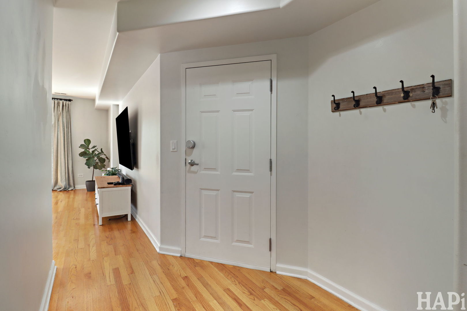 4716 W Addison Street 2E