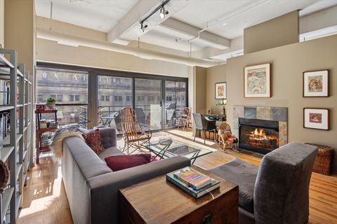 Tiny photo for 130 S Canal Street #323, Chicago, IL 60606 (MLS # 12566856)