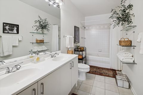 Tiny photo for 130 S Canal Street #323, Chicago, IL 60606 (MLS # 12566856)