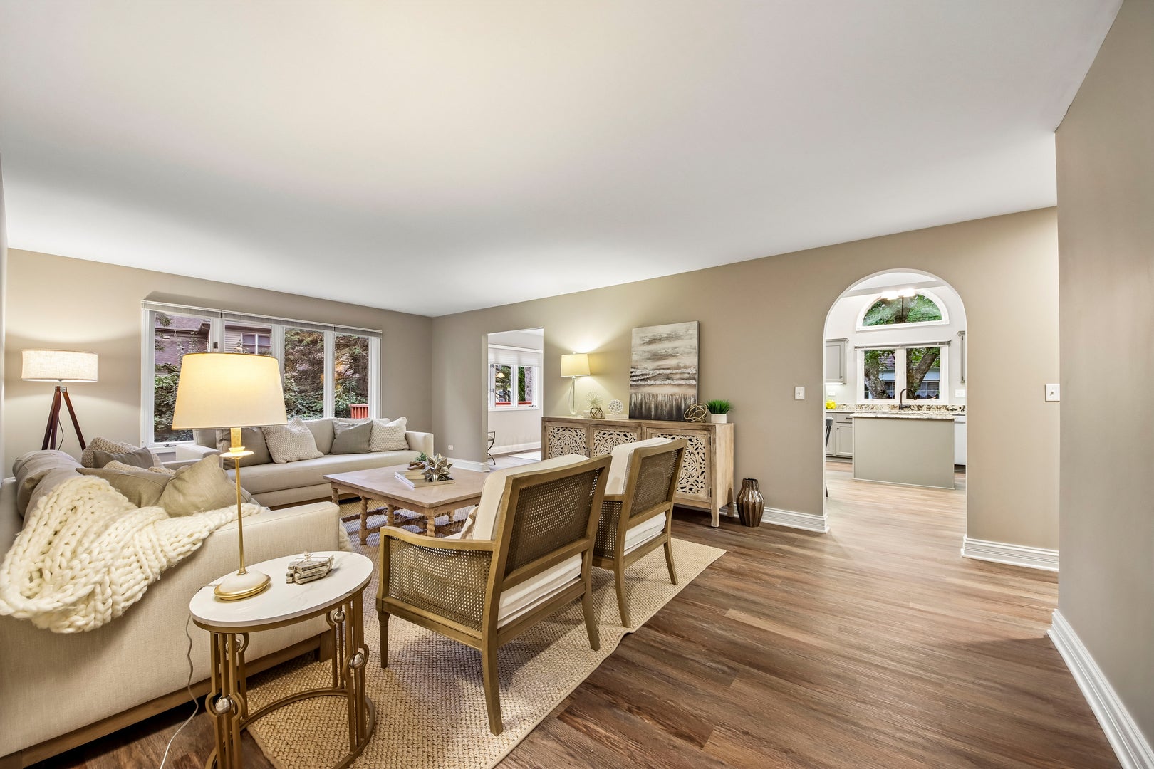 281 Governors Lane 281